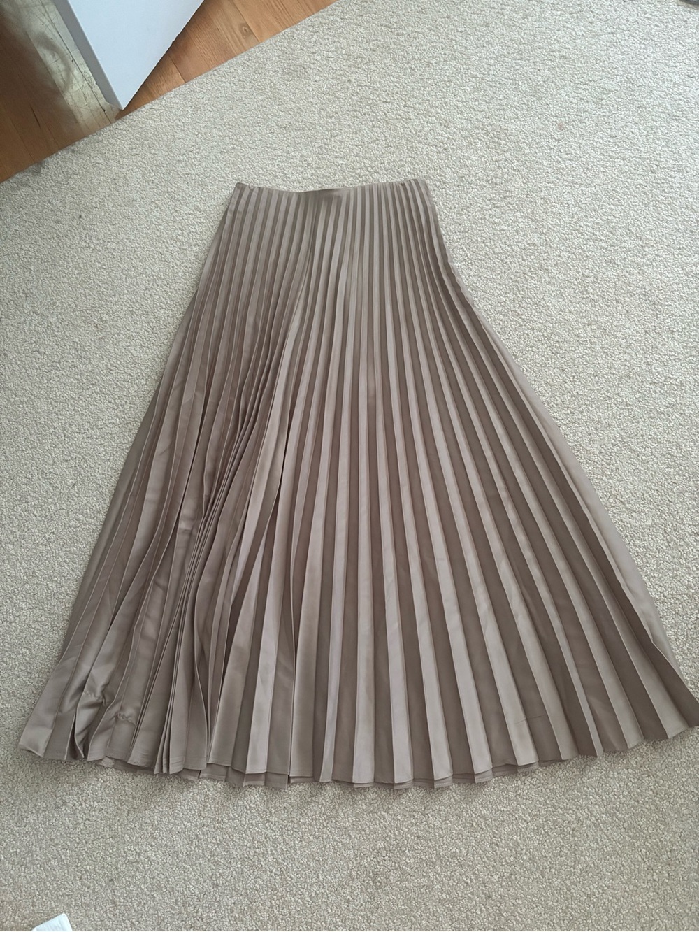 Zara goldish-Taupe Pleated Midi Skirt